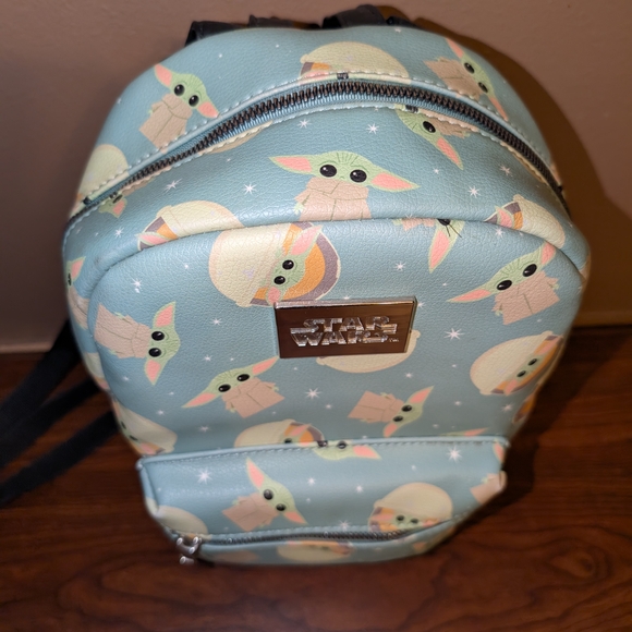 Disney Star wars Blue and Cream Mini Bag with Whimsical Charm - Picture 3 of 4